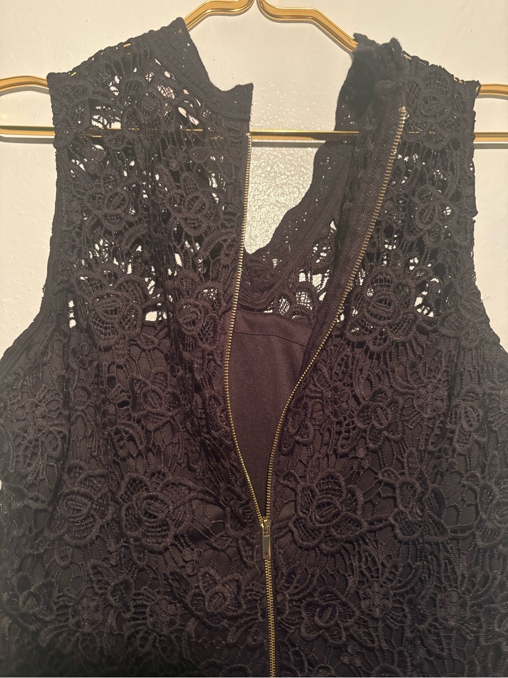 Nanette Lepore Black Floral Lace Camisole Tank - Picture 4 of 9